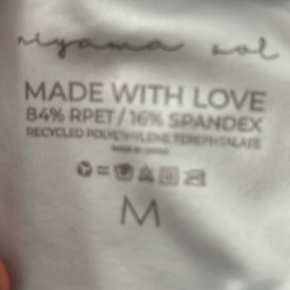 Niyama Sol NWT Close Encounters Athletic High-waisted Full Length Leggings White - Picture 5 of 10